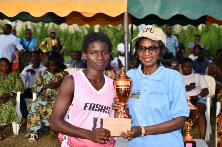 Clôture en beauté du championnat pluridisciplinaire à l’UAC : les étudiants reconnaissants envers la Dcous Ghislaine Fagbohoun et son équipe