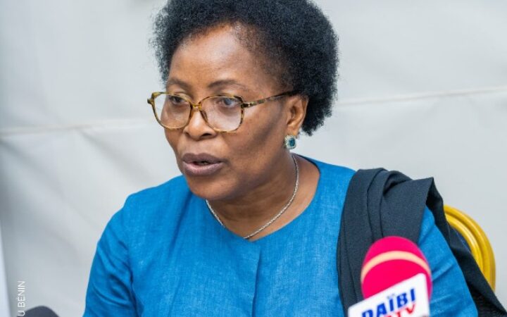 SEMINAIRE D’APPROPRIATION DES ATTRIBUTIONS DE LA COMMISSION DE L’ÉDUCATION, DE LA CULTURE, DE L’EMPLOI ET DES AFFAIRES SOCIALES (C4 ) A BOHICON    :                              Le Président Joseph Djogbénou ouvre les travaux